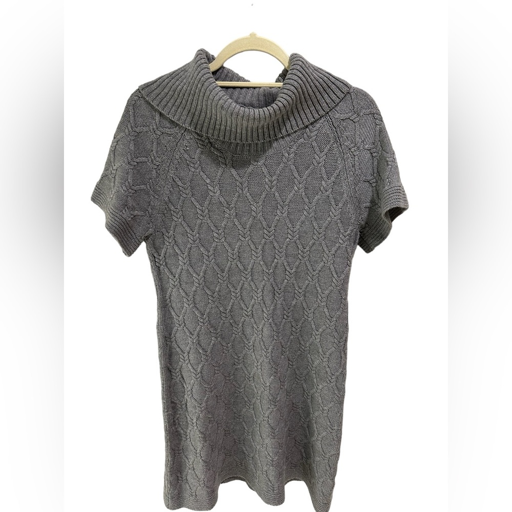 Grey Banana Republic Women’s Sweater Dress Size Medium